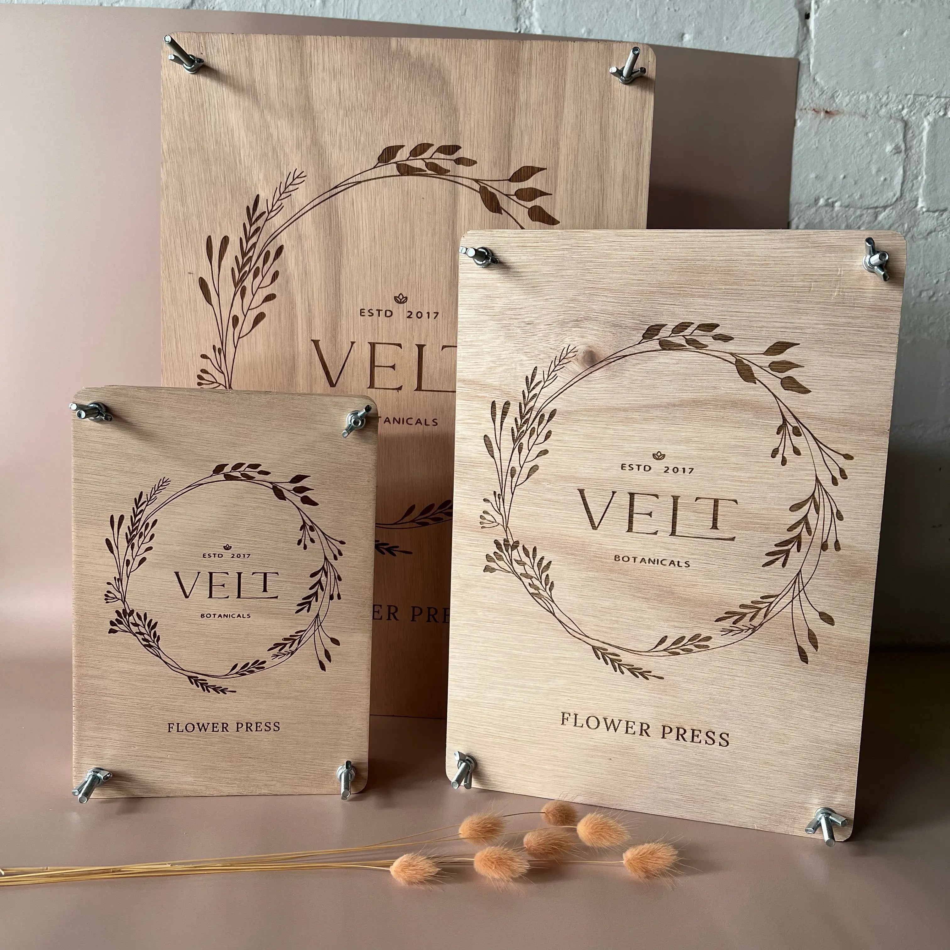 bee festive velt flower press