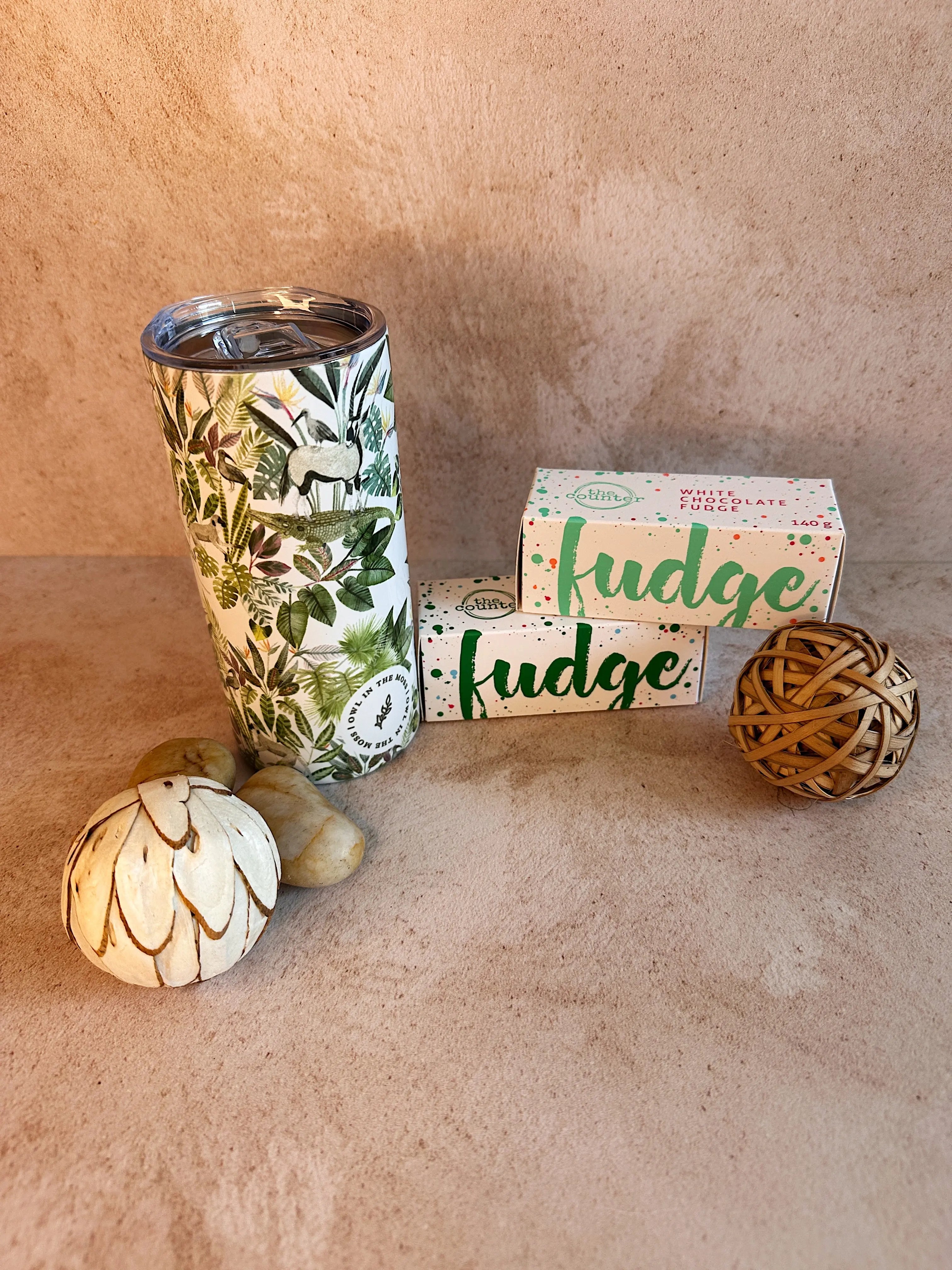 Fudge on the fly Bee Festive