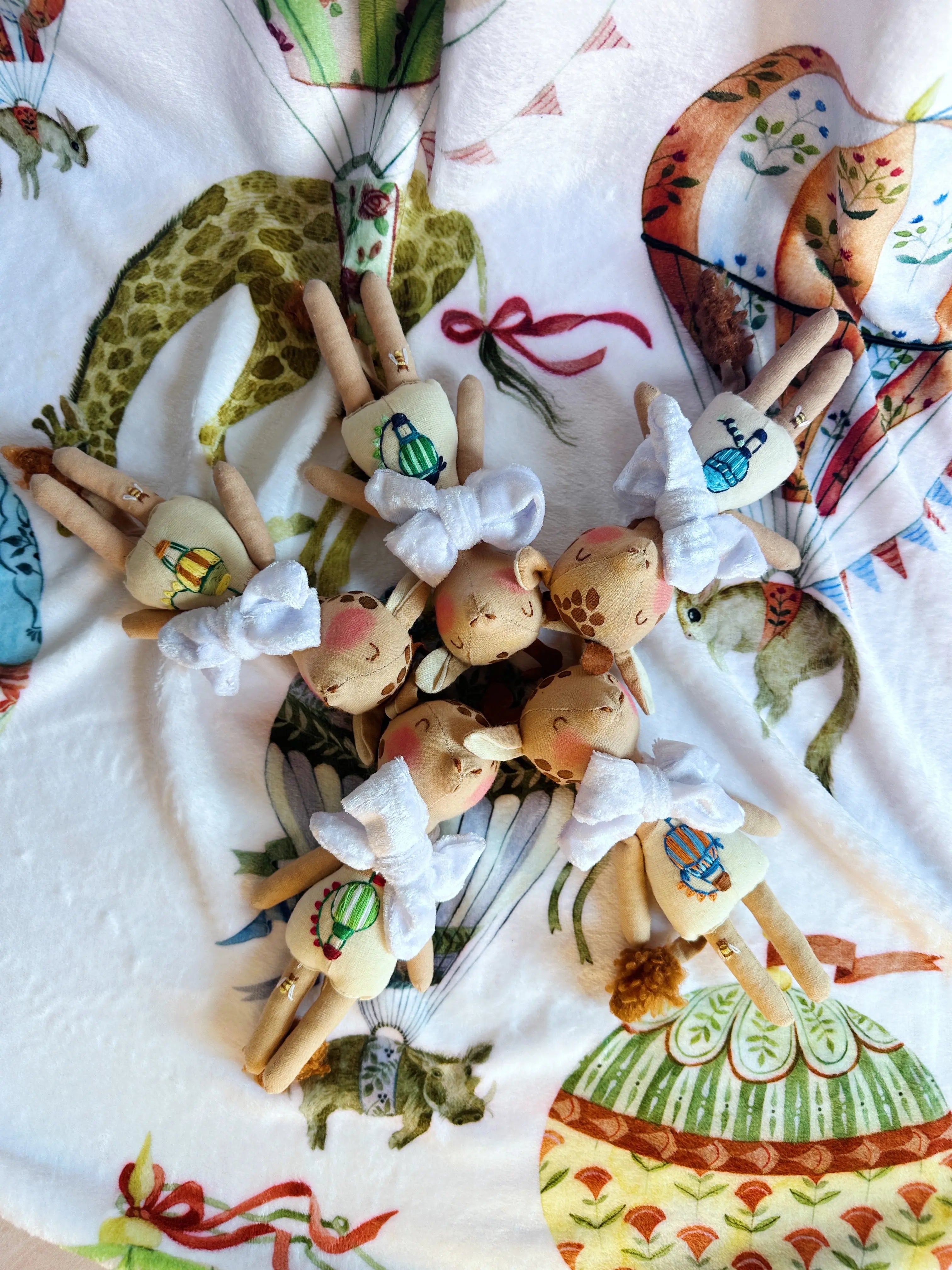 Giraffe's Airborne Adventure Smitten Critters