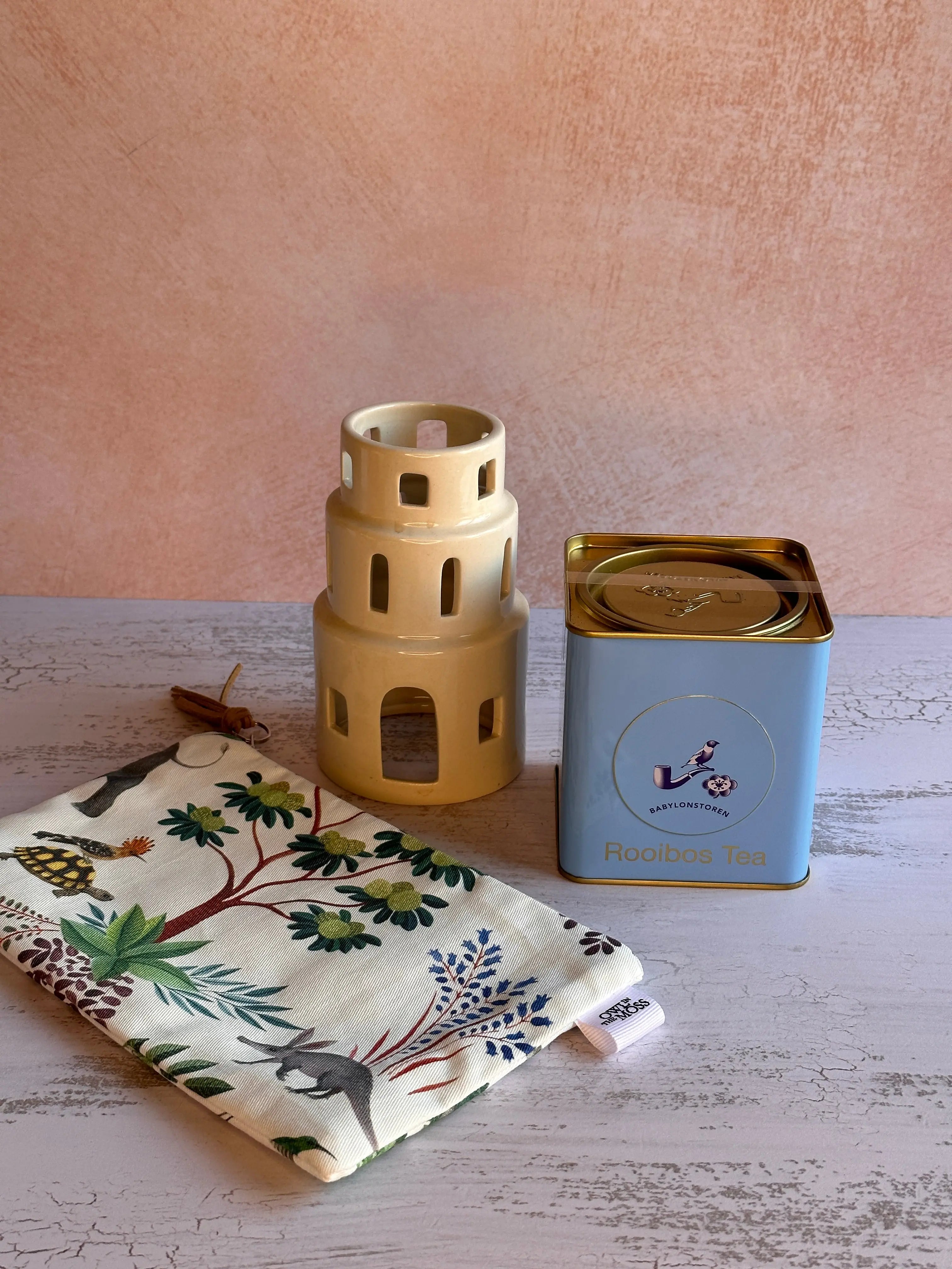 Rooi Buzz Bundle Bee Festive