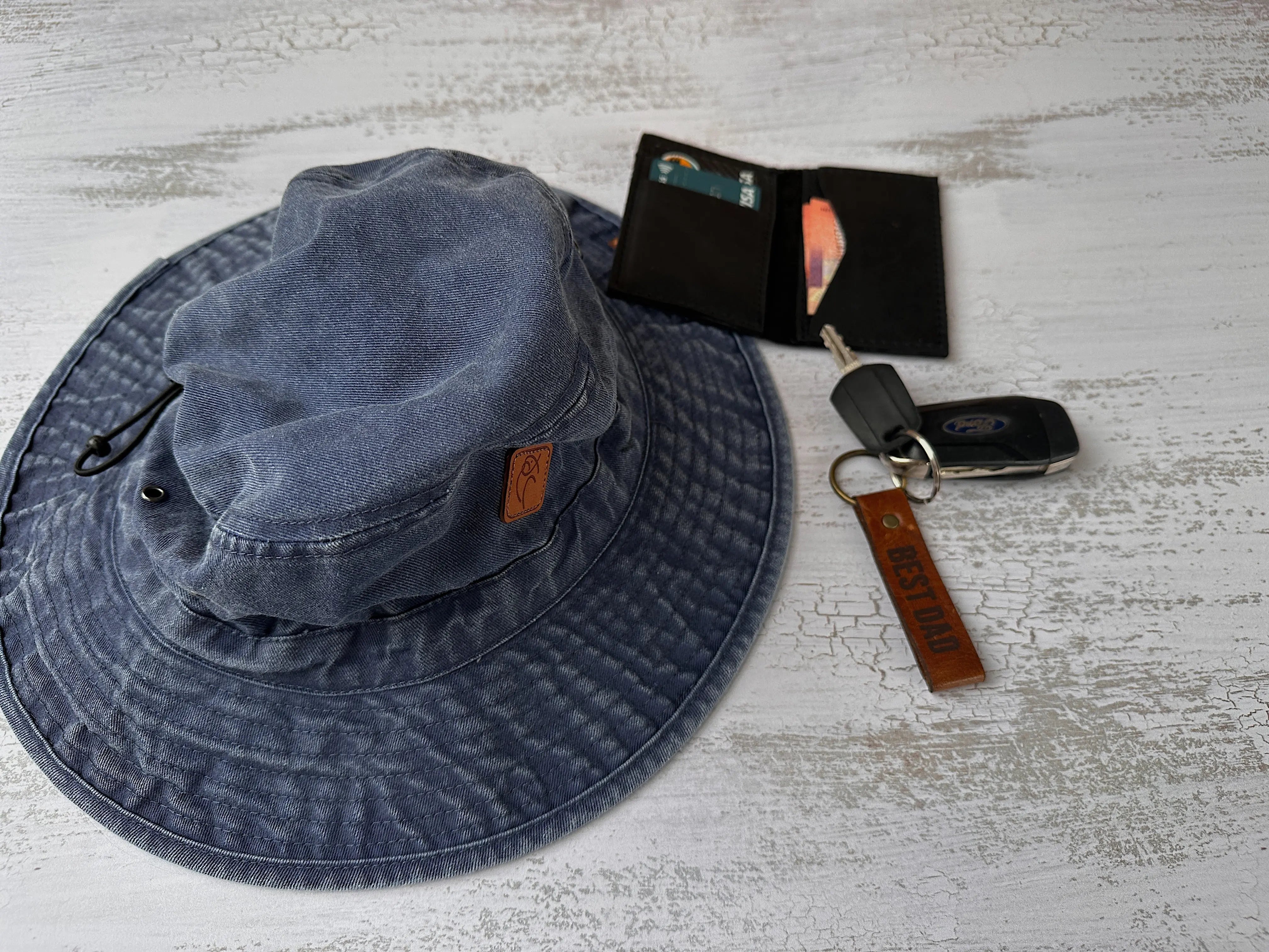 Safari Swagger Kit Bee Festive