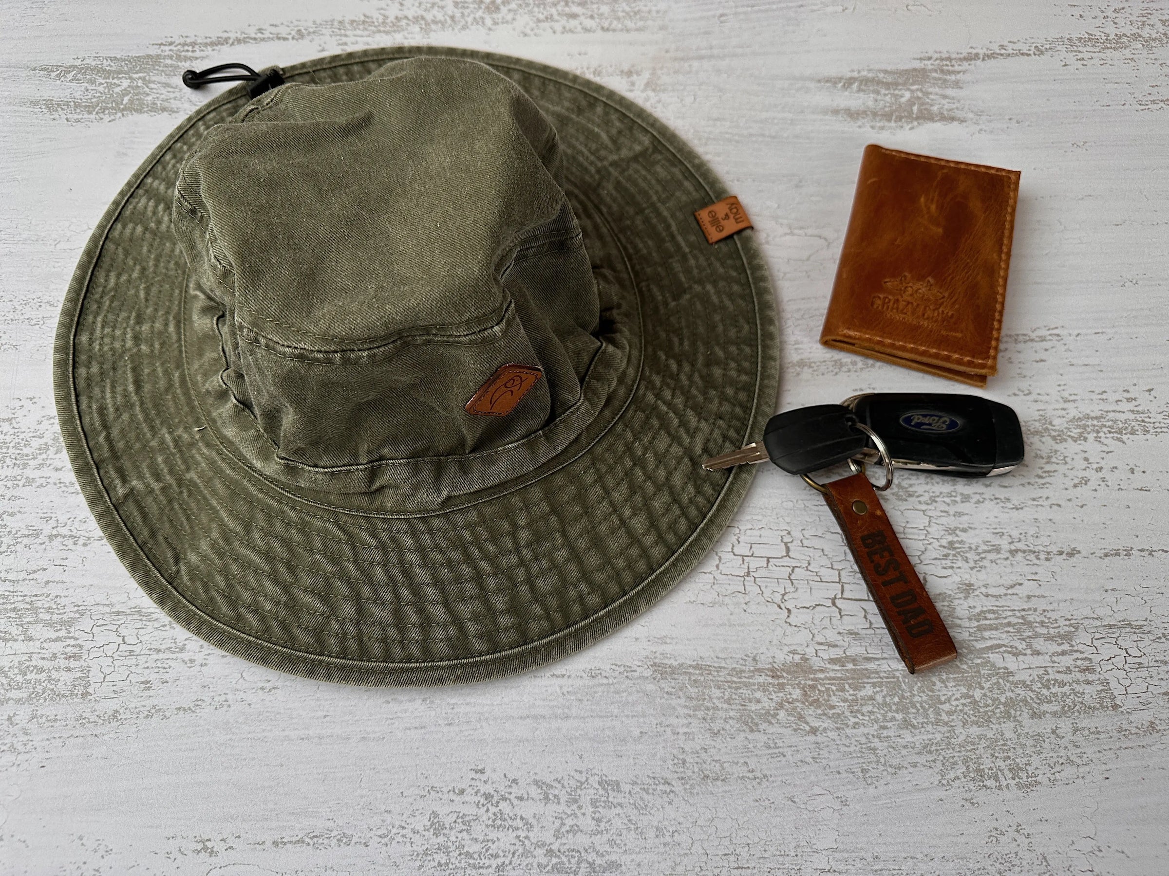 Safari Swagger Kit Bee Festive