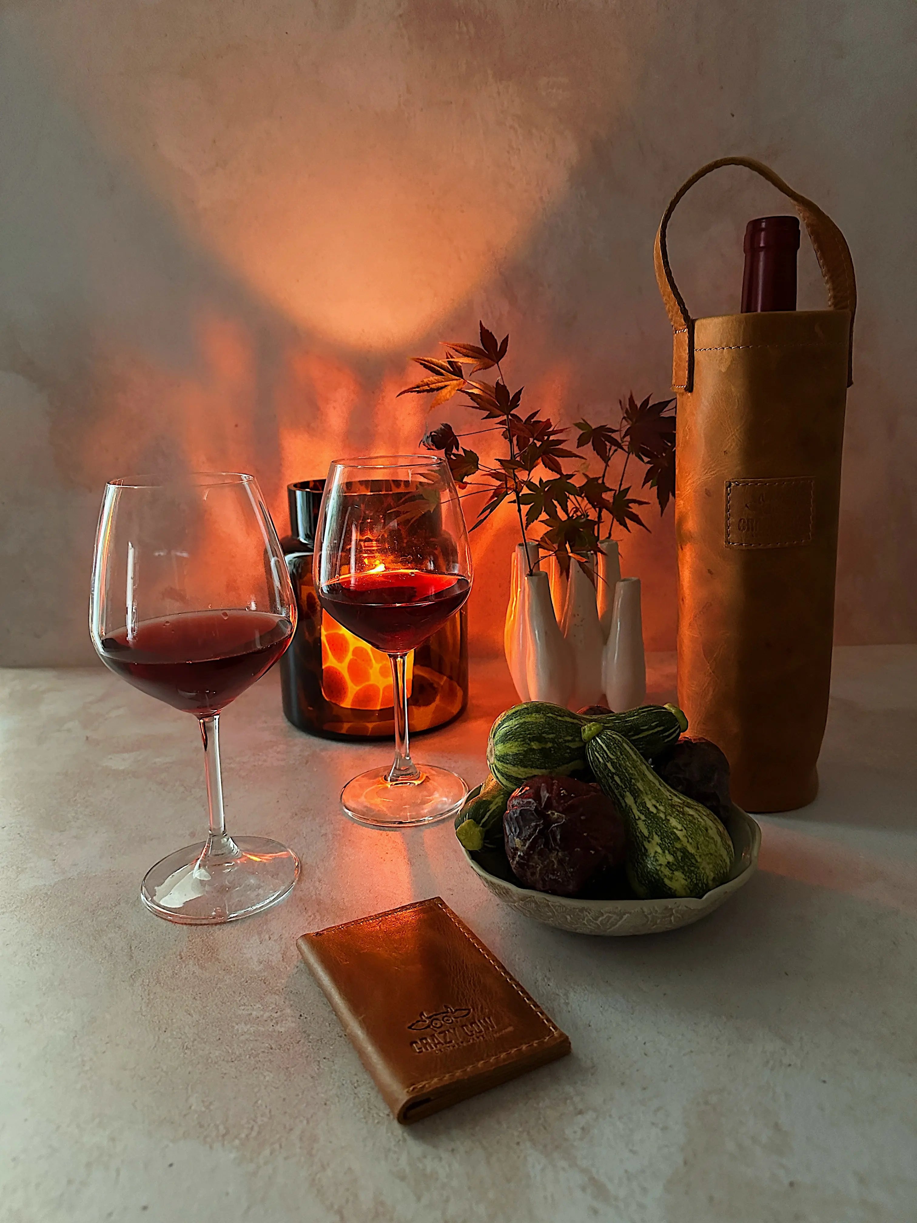 bee festive wine and dine daddy gift set
