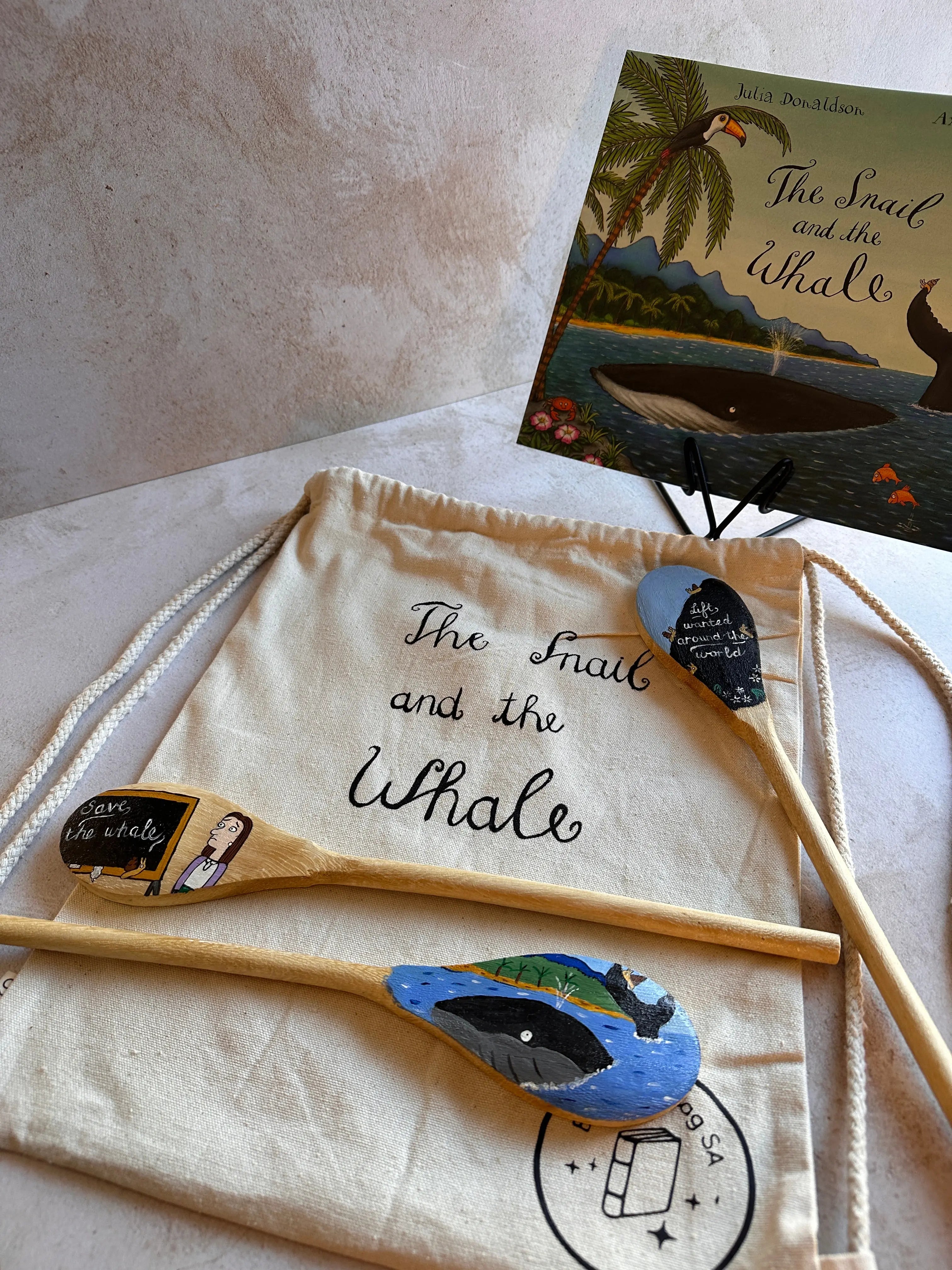 Book in a bag - The Snail and the whale Book in a bag