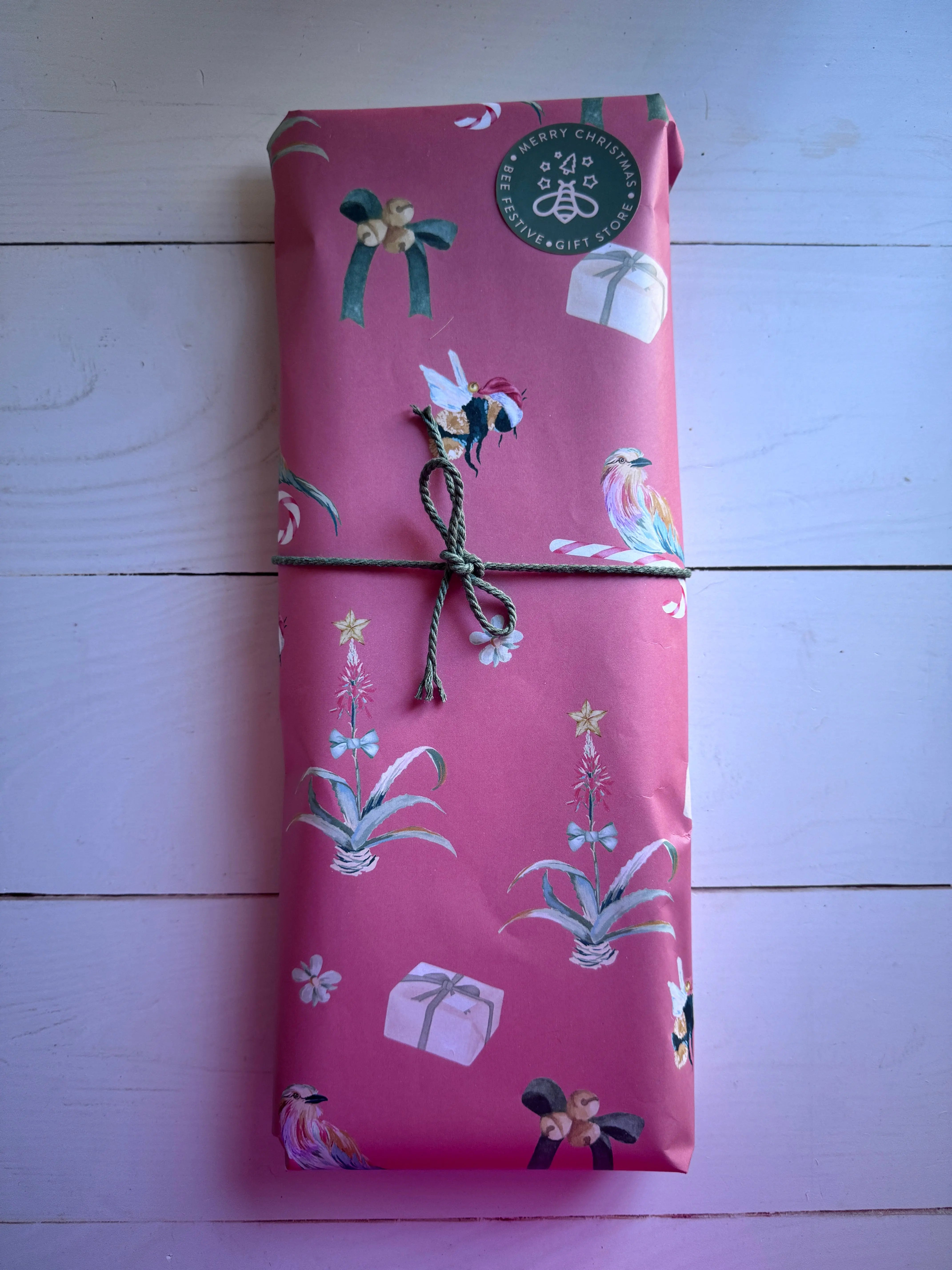 Christmas wrapping paper - Animal Party Bee Festive south africa gift