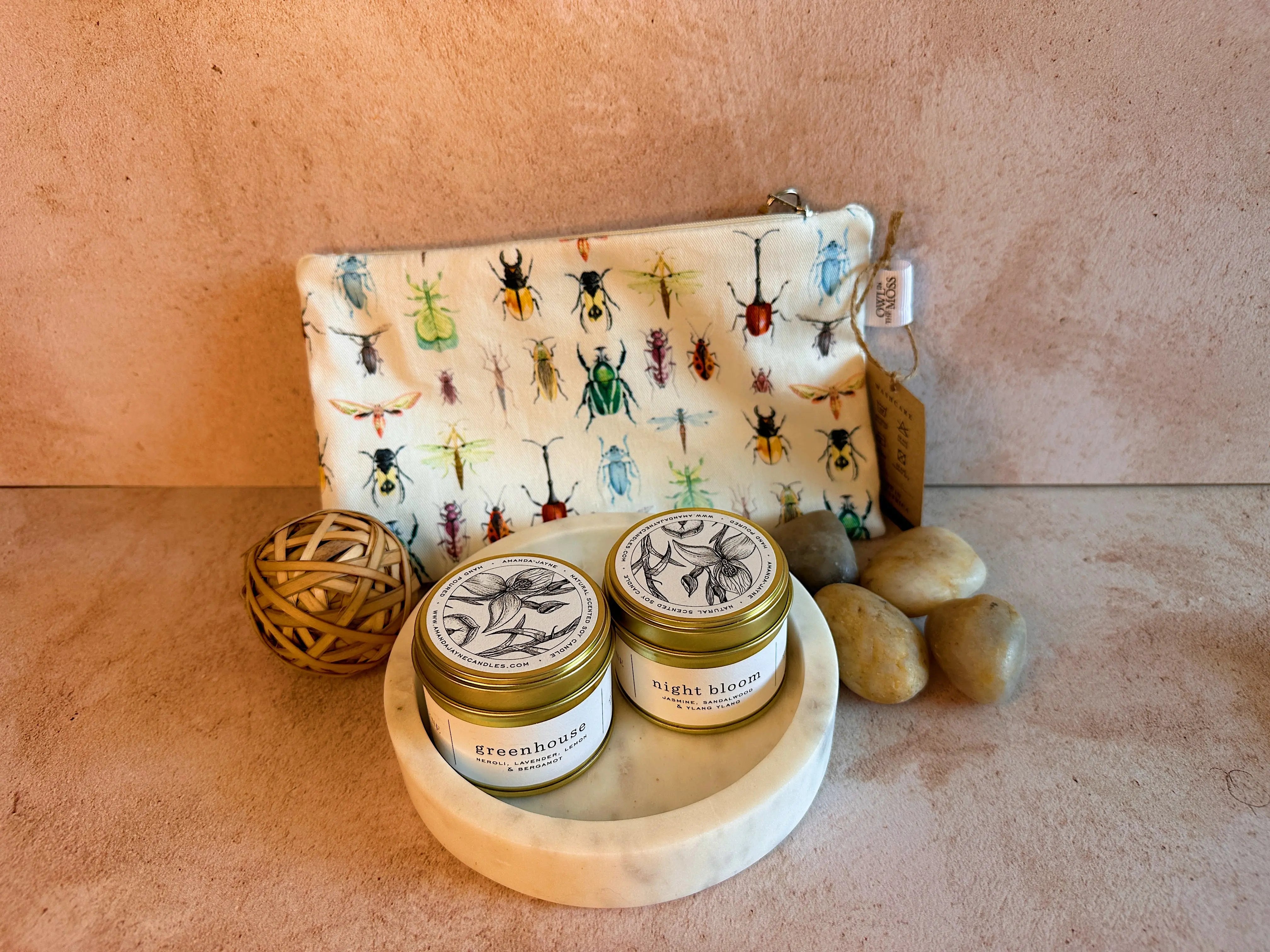bee festive amanda jayne candles owl in the moss bag