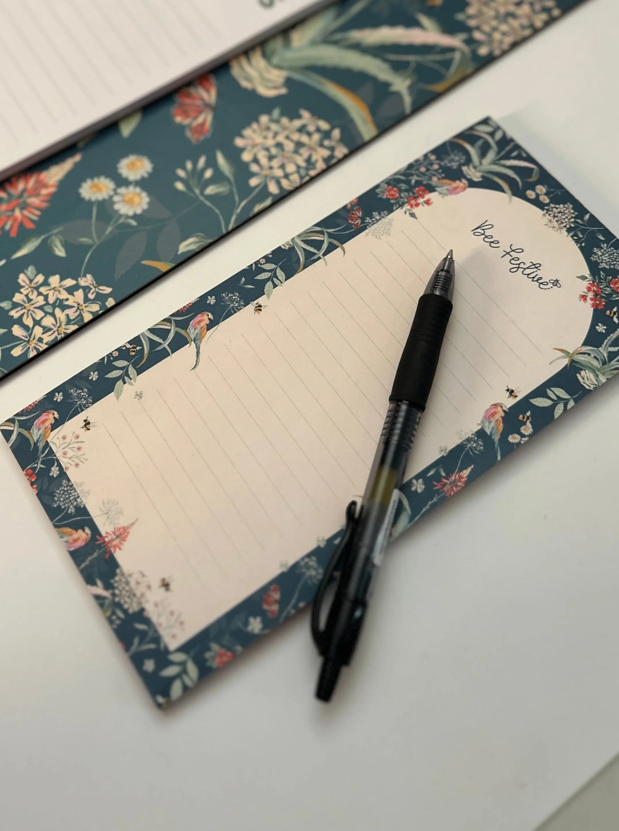 Slender Notepads - DL - Bee Festive