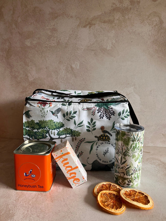 Wilderness Wanderlust Collection Bee Festive